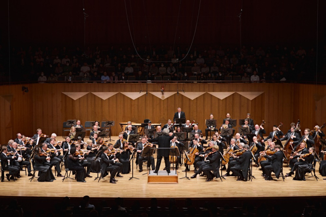 체코필 상임지휘자 비치코프 